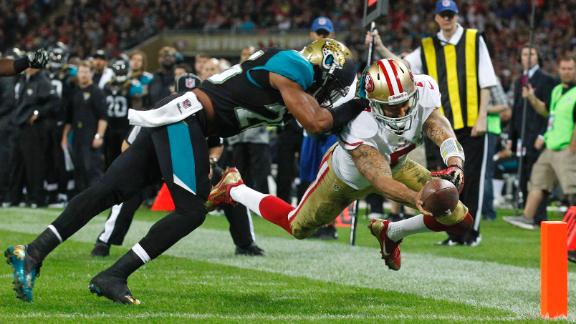 Kaepernick, 49ers demolish Jags in London