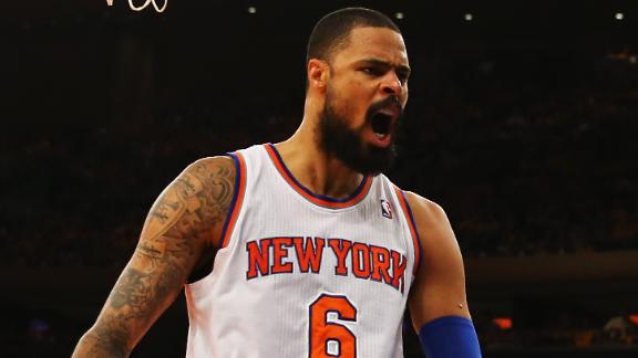 Anthony key late as Knicks knock off Bucks