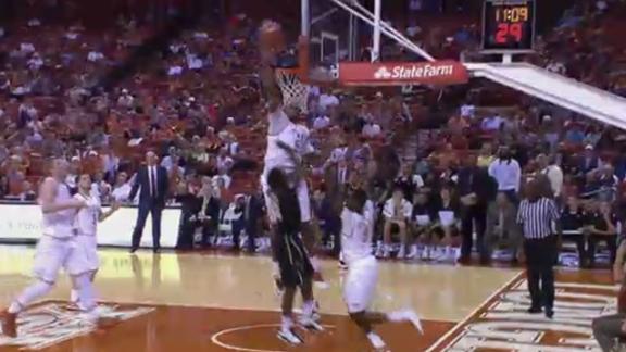 Texas Wins Inaugural Big 12-SEC Challenge Game Against Vandy