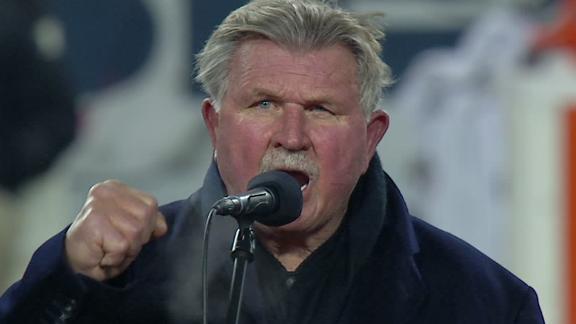 Chicago icon Ditka gets Bears jersey retired