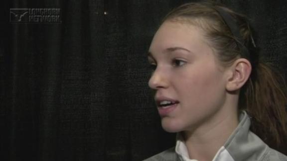 #1 Texas Falls to #12 Wisconsin, 3-1