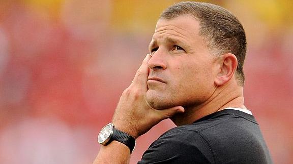 Buccaneers fire coach Schiano, GM Dominik