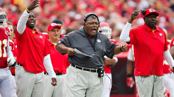 Sources: Crennel taking job as Texans' DC