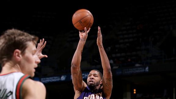 Dragic, Suns send Pacers to rare home loss