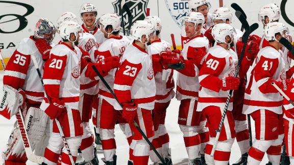Red Wings' Datsyuk returns in win vs. Panthers