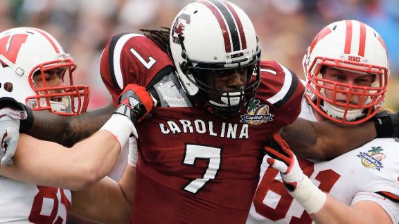 Clowney defends dip in stats with draft on tap