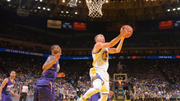 Curry, Warriors down Suns for 4th straight win