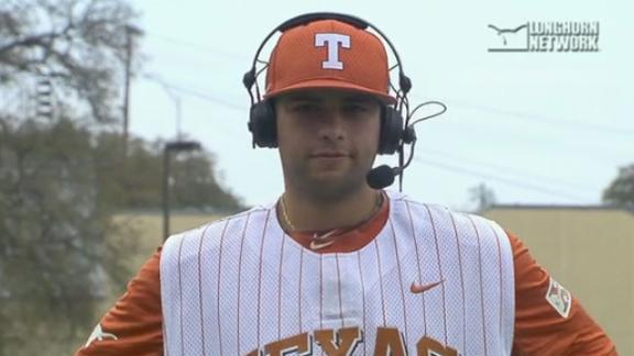 Hinojosa Leads Horns Past Hawaii