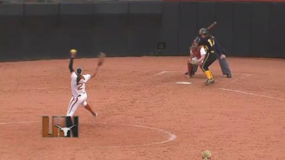 Iowa Softball Defeats Texas, 6-5