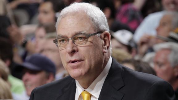 Kobe: No surprise with Phil choosing Knicks
