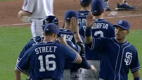 Nady's single in 12th lifts Padres over Nats