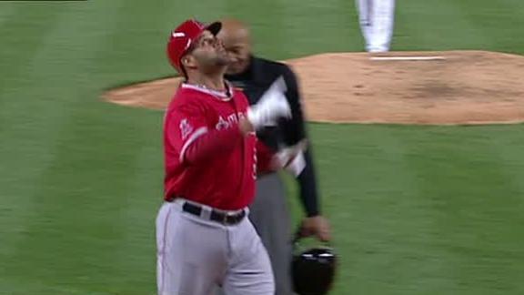Pujols hits homer No. 501, Angels rout Yanks