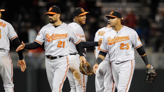 Jimenez K's 10 in first victory with Orioles