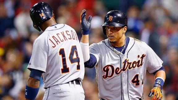 Martinez, Kinsler help Tigers sweep Red Sox