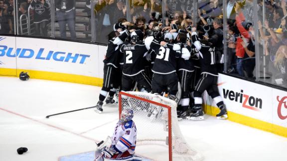 Kings playoff star Williams wins Conn Smythe