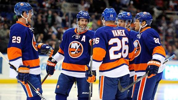 Islanders reach deal to transfer ownership