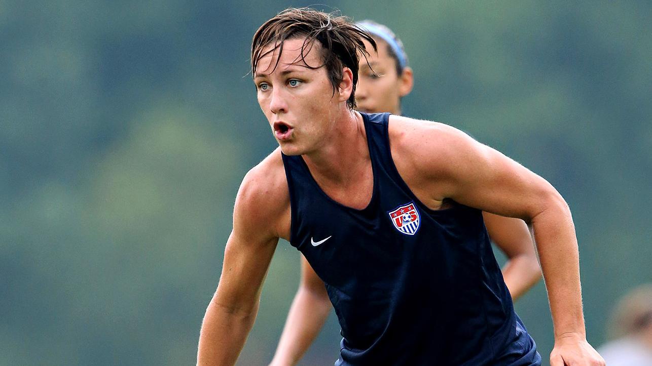 Us Womens Soccer Star Abby Wambach Lives To The Extreme
