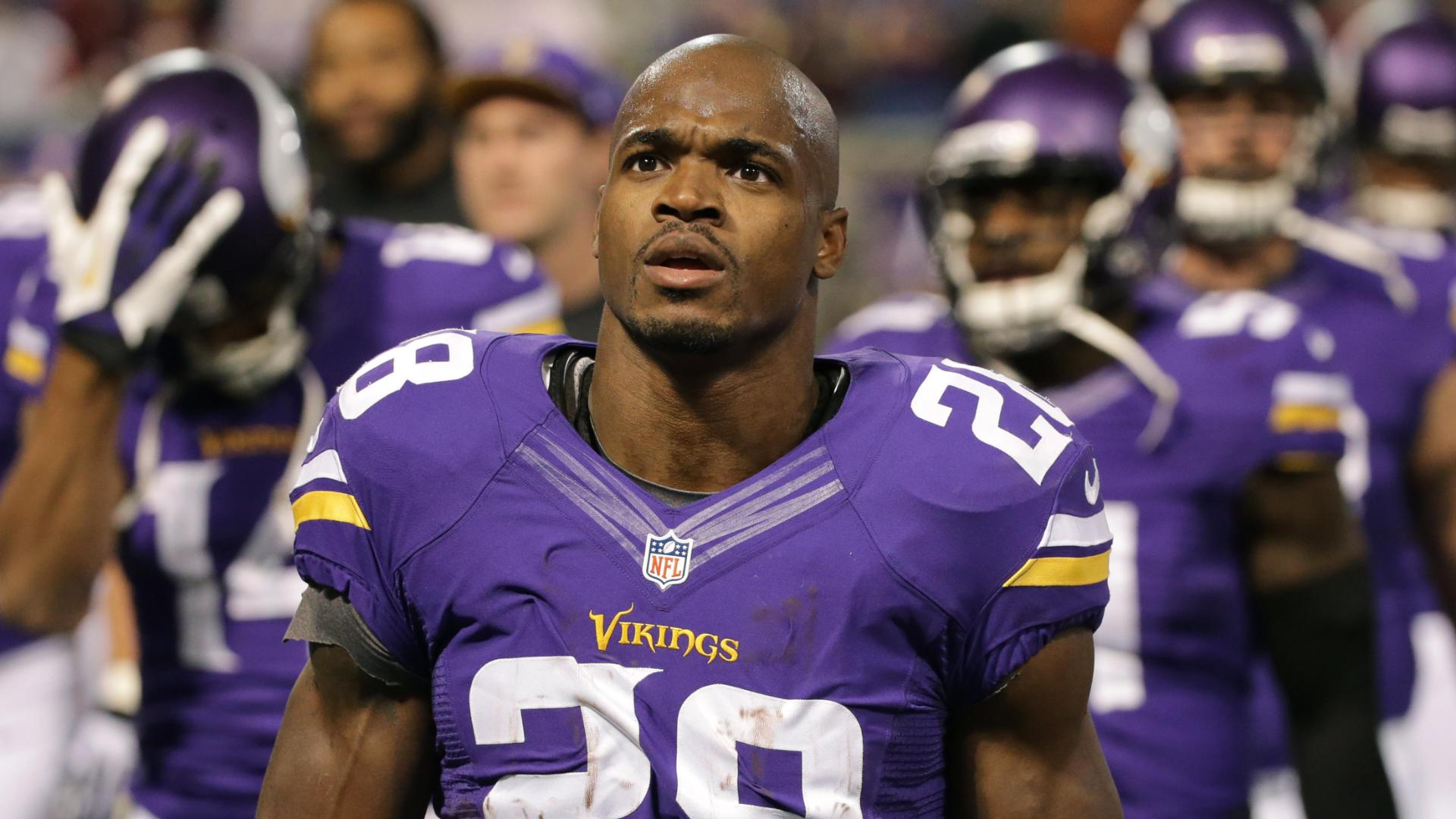Peterson agent confronts Vikings VP | abc7chicago.com