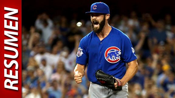 Jake Arrieta lanza sin hit ni carreras