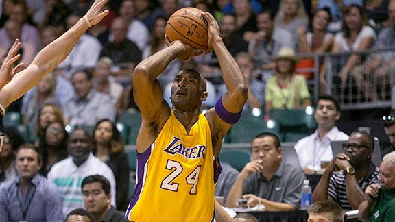 Kobe regresa tras 9 meses de inactividad