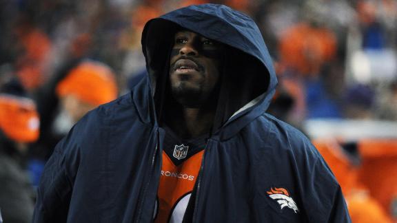 Redskins agree to deal with TE Vernon Davis