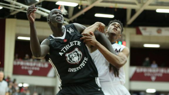 Five-star F Thon Maker plans to declare for draft
