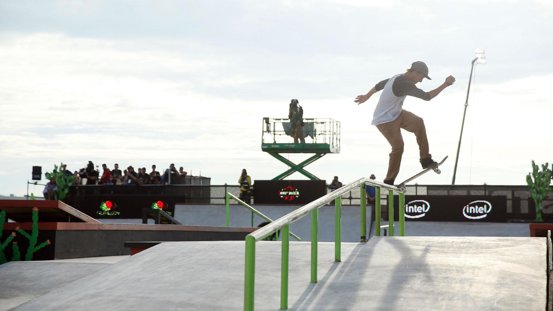 Skateboard Street