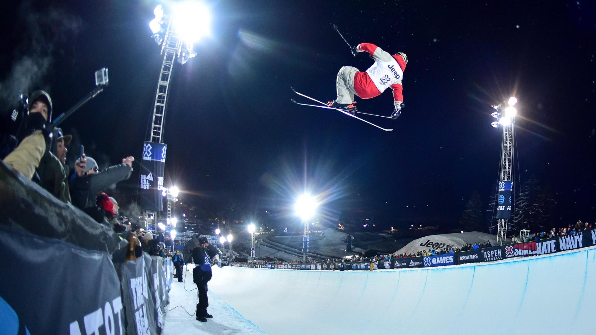 Aaron Blunck Wins Men S Ski Superpipe Gold