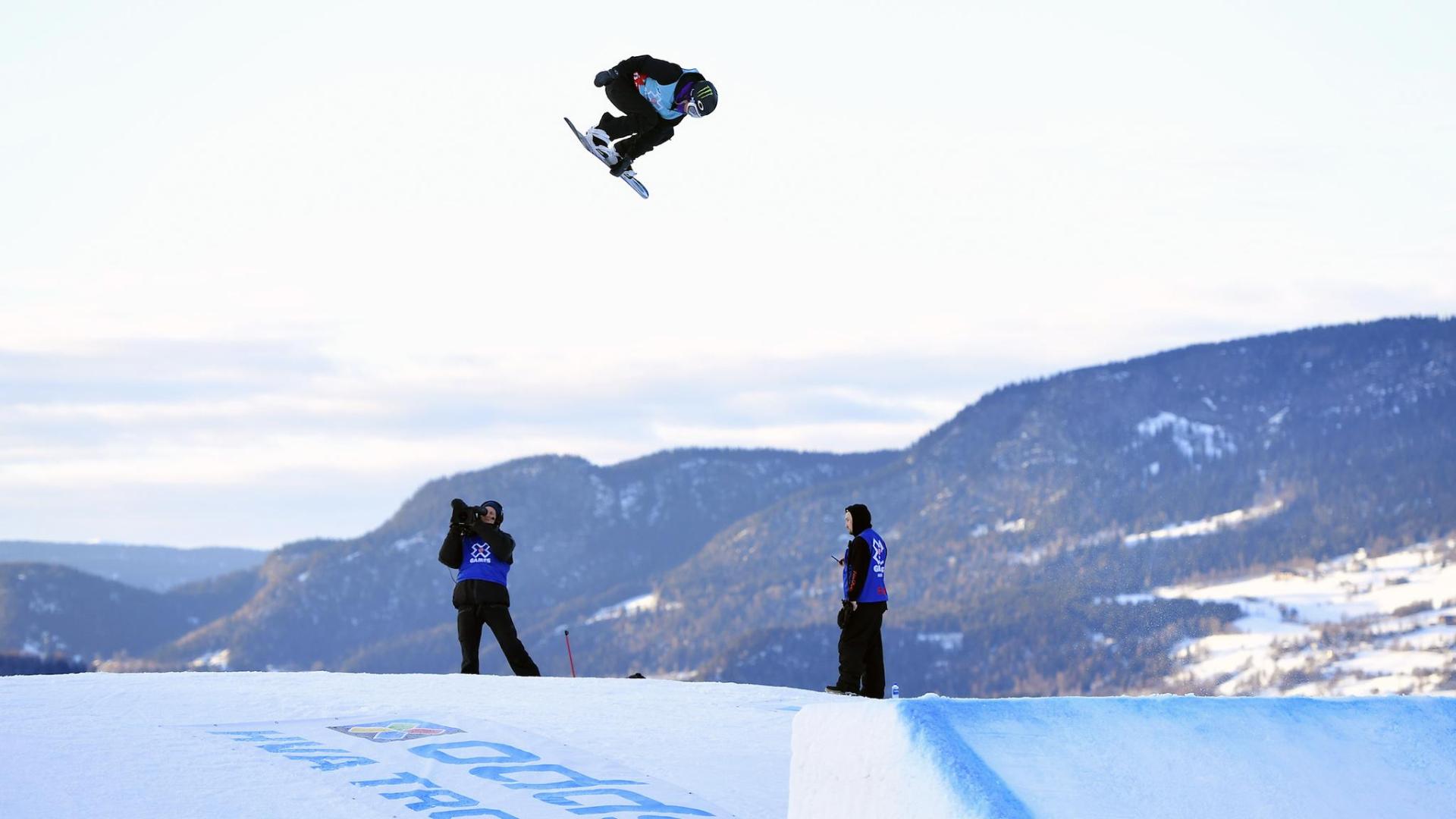 Jamie Anderson Snowboard win