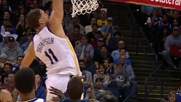 Livingston shines in Curry's absence as Warriors roll to seventh straight win Livingston shines in Curry's absence as Warriors roll to seventh straight win