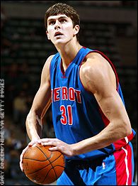 Darko Milicic Pistons