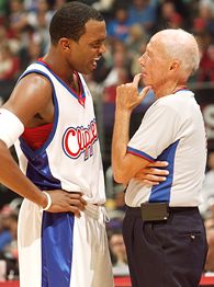 Dick Bavetta, Cuttino Mobley