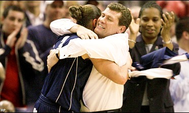 Diana Taurasi and Geno Auriemma are back in the Final Four.