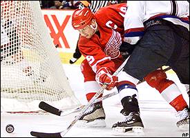 Steve Yzerman