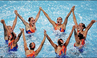Russia's synchronized swimming team