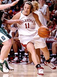 Laura Andrews