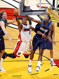 Dwyane Wade and Josh Howard