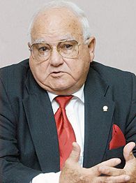 Ralph Avila