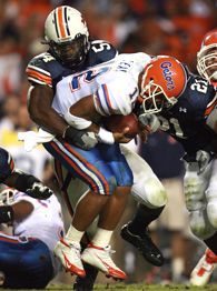 Chris Leak