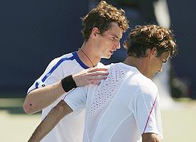 Andy Murray, left, Roger Federer