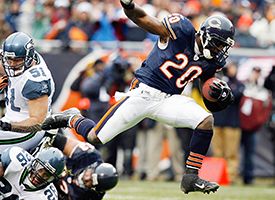 Thomas Jones #20