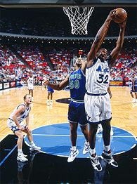 Shaqille O'Neal and Scott Skiles