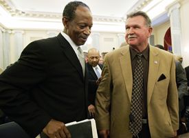 Mike Ditka, right, and Gene Upshaw