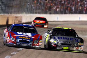 Matt Kenseth (L) and Jimmie Johnson (R)