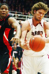 Robin Lopez