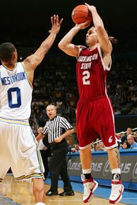 Derrick Low 