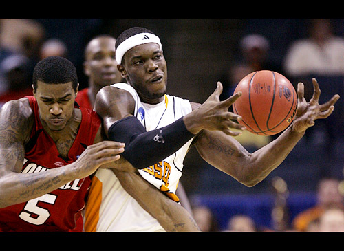 Louisville vs  Tennessee
