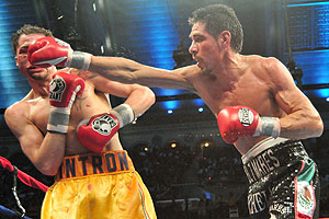 Kermit Cintron & Antonio Margarito