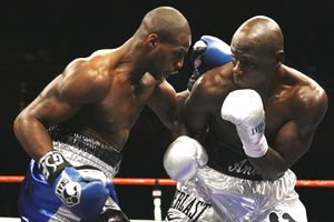 Antonio Tarver and Chad Dawson