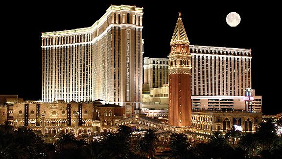 Vegas Moon